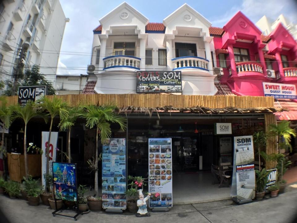 Som Guesthouse Patong Exterior foto